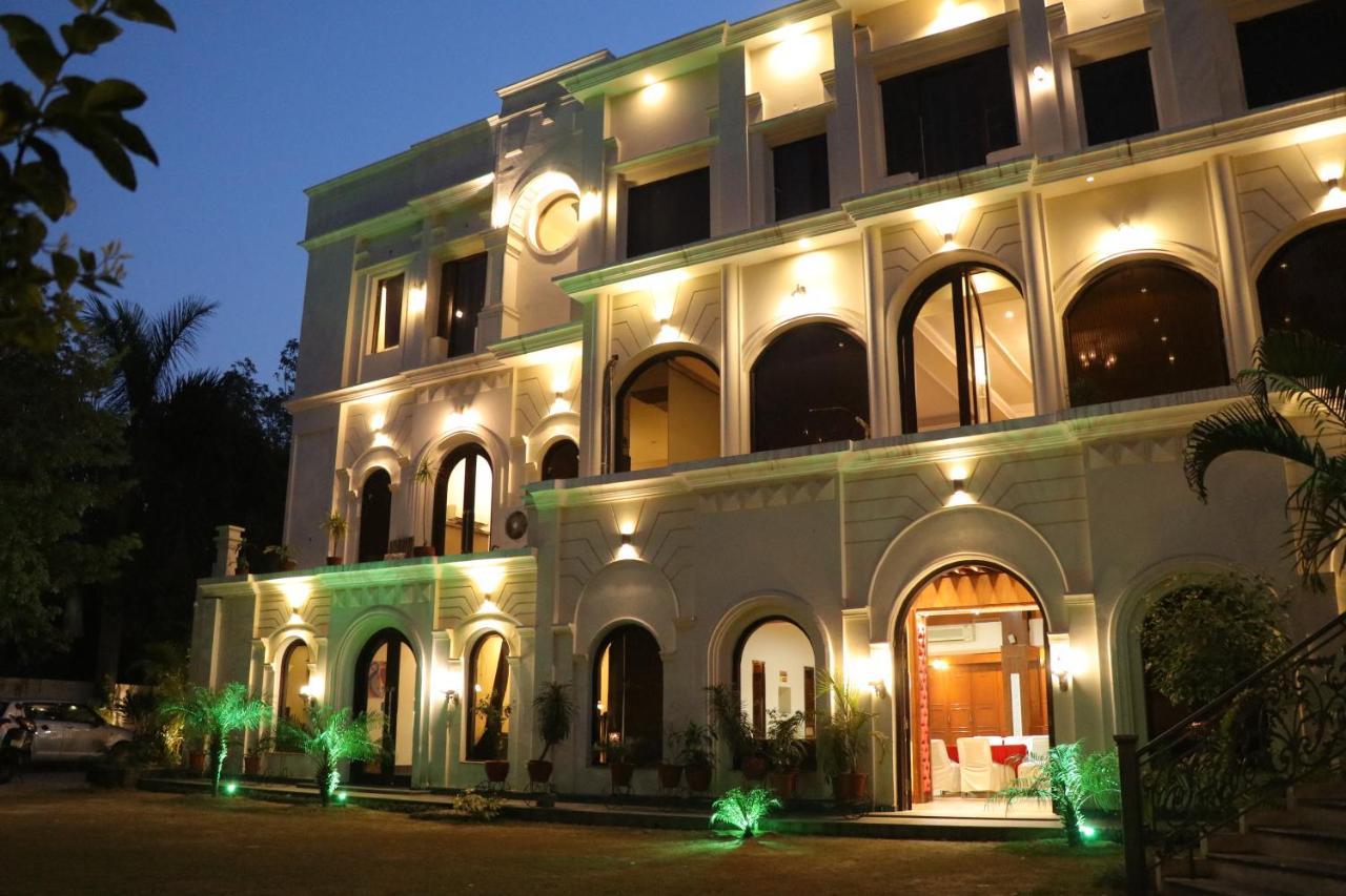 Hotel Pushap Palace Patiāla Exterior photo